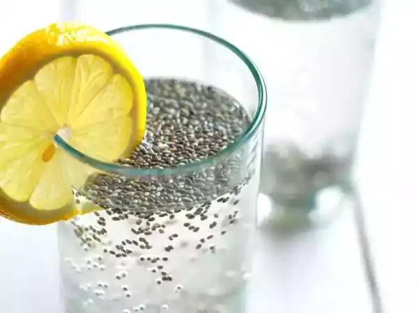 Apenas 3 ingredientes para limpar seu corpo e recarregar suas baterias todos os dias: a receita viral da ducha interna
