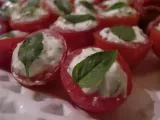 Receita Petisco de tomate cereja, cream cheese e manjericão