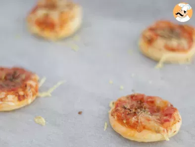 Mini pizzas de massa folhada