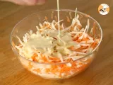 Passo 4 - Coleslaw (a salada americana de repolho e cenoura)