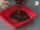 Passo 4 - Bolo em camadas (Bolo de chocolate e baunilha)