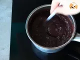 Passo 2 - Cobertura espelhada de chocolate