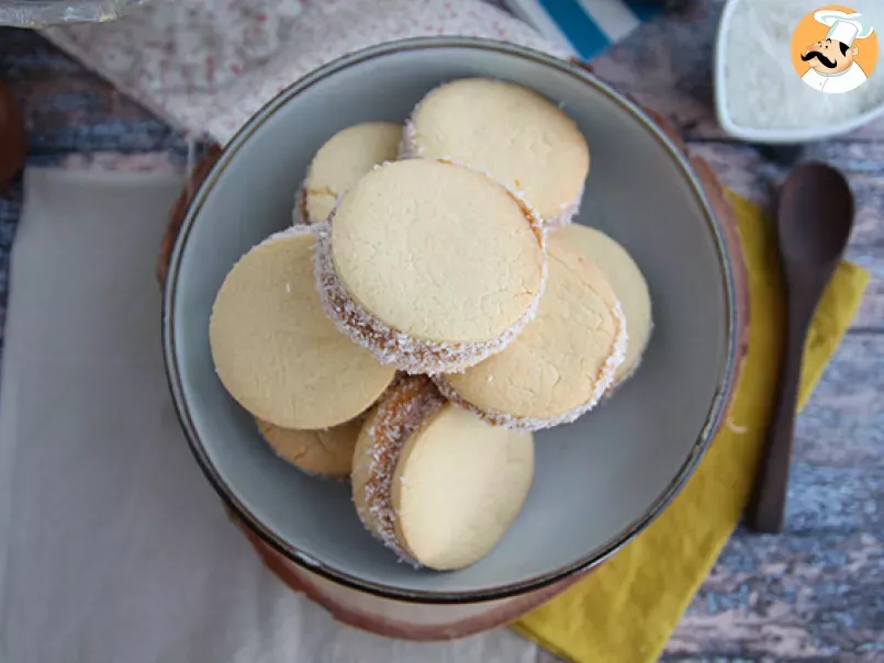 Alfajor (biscoitos recheados com doce de leite) - foto 4