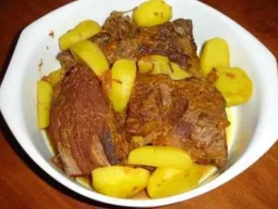 Arroz com curry e carne de panela com batatas - foto 2
