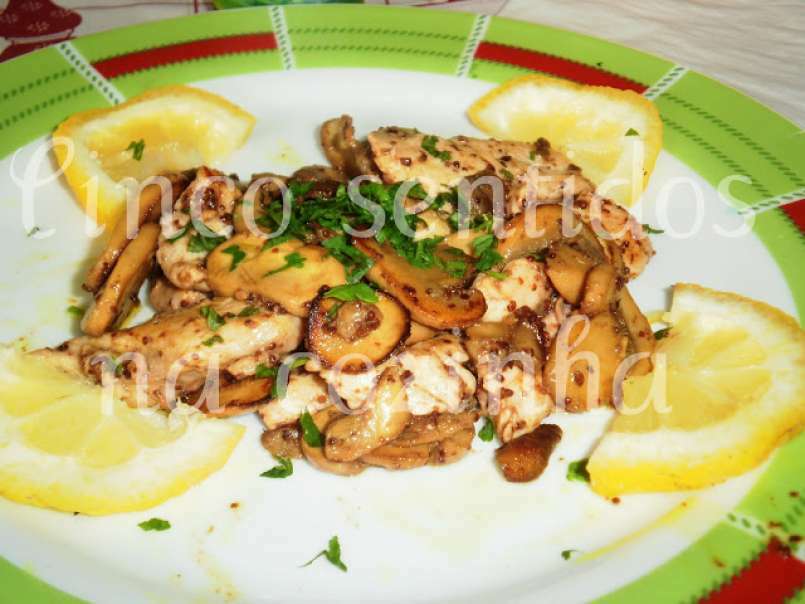 Bifes de frango com cogumelos e mostarda de 4 frutos vermelhos - foto 4
