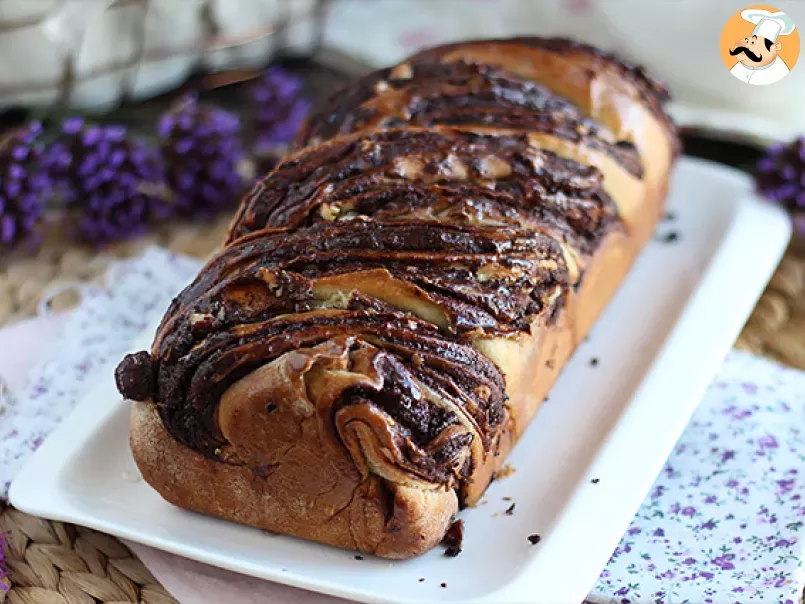 Brioche babka (pão doce de chocolate e avelãs)