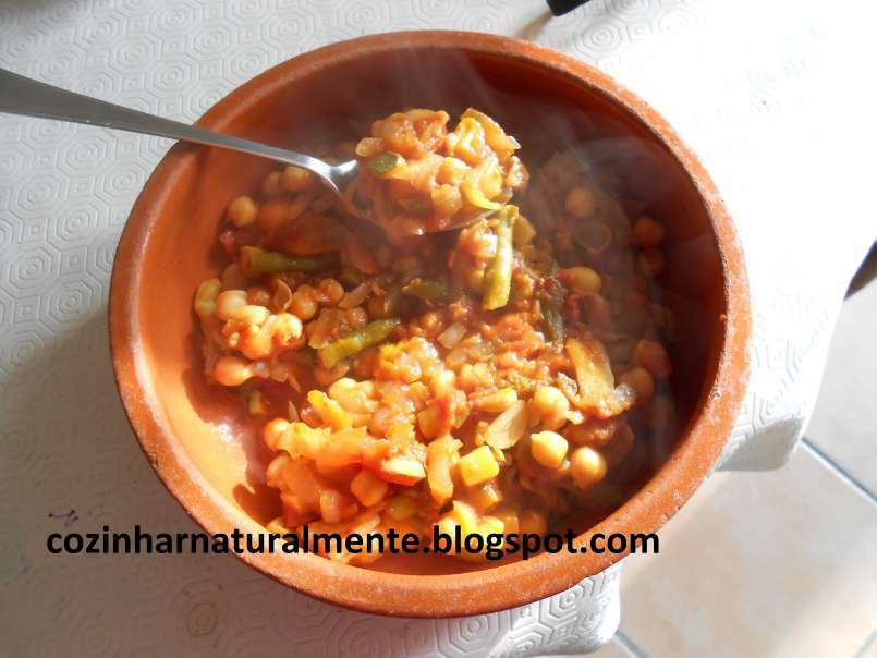 Caçarola de grão-de-bico e legumes (vegetariana) - foto 2