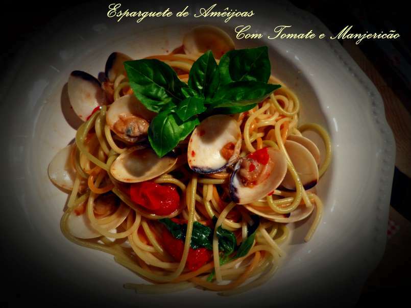 Esparguete de Amêijoas Com Tomate e Manjericão - foto 2