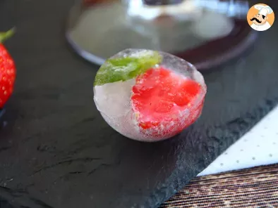 Gelo com frutas vermelhas