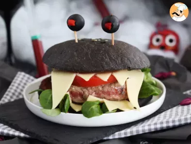 Hambúrguer monstro (festa do Halloween)