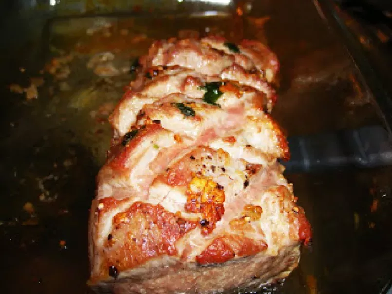 Lombo de porco estufado sobre Arroz de Açafrão com Batata de Forno e Brocolos - foto 2
