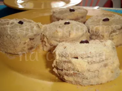 Mini bolos de bolacha com creme de manteiga - foto 5