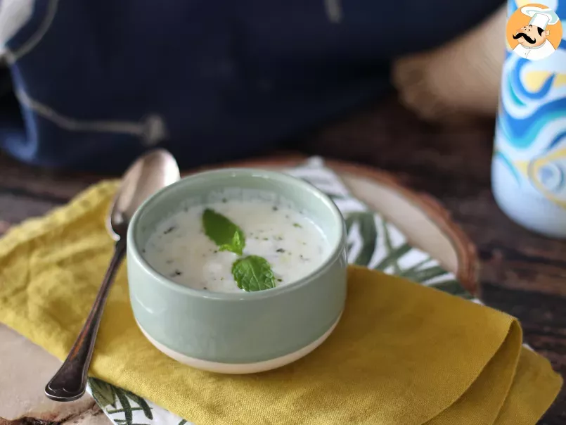 Molho de iogurte com hortelã, refrescante e ideal para saladas - foto 4