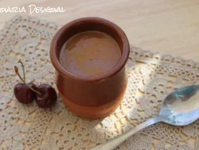 Mousse de Chocolate com Menta, Café e Cardamomo