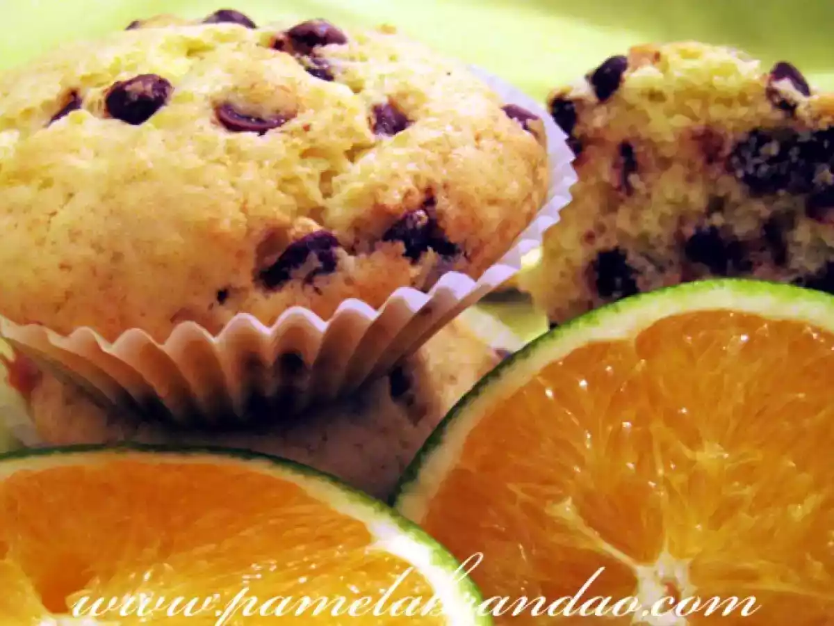 Muffins de Laranja com Gotas de Chocolate