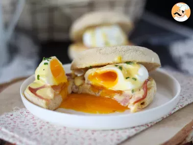 Ovos benedict (ovos beneditinos): a famosa receita dos filmes servidos no café da manhã - foto 2