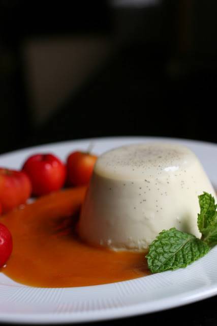 Panna Cotta De Baunilha Calda De Acerola Receita Petitchef