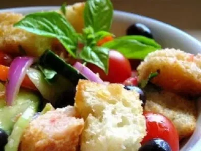 Panzanella (a salada italiana)
