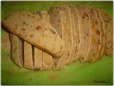 Pão Rústico de Chouriço, Bacon e Azeitonas - foto 2