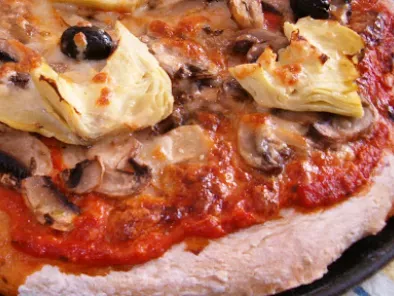 Pizza de cogumelos e alcachofras - foto 2