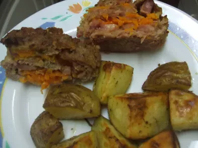 Rolo de Carne Moída recheado com Bacon e Cenoura