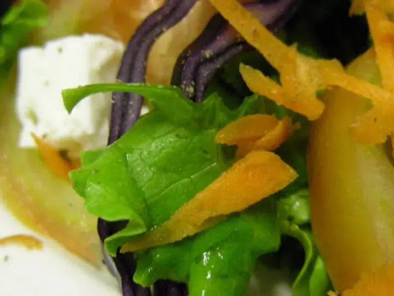 Salada com couve roxa e queijo fresco - foto 3