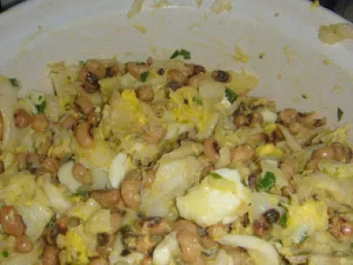 Salada de Bacalhau, Feijão Frade e Ovo Acompanhado com Torradas de Manteiga - foto 4