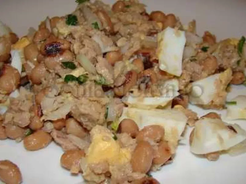 Salada de Feijão Frade com Atum e Ovos Cozidos - foto 3