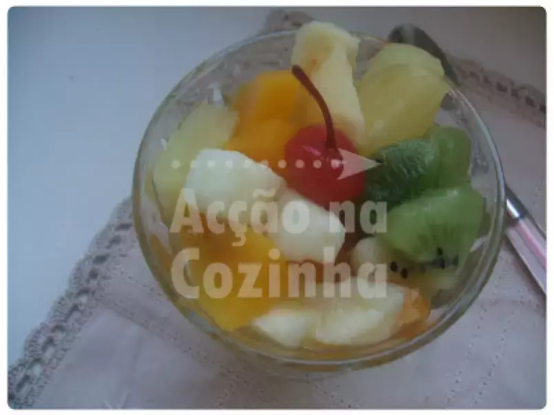Salada de fruta e anis