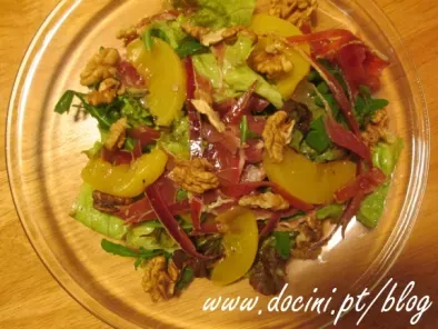 Salada de Rúcula com Pêssego