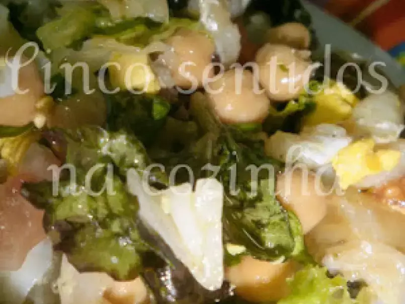 Salada verde de bacalhau com grão - foto 3