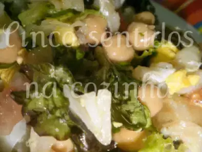 Salada verde de bacalhau com grão - foto 3