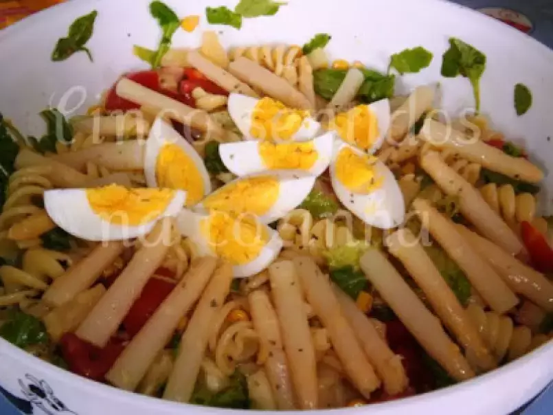 Semana Vegetariana: Salada de espirais com espargos, ananás e milho - foto 2