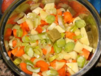 sopa de legumes e feijao verde - foto 2