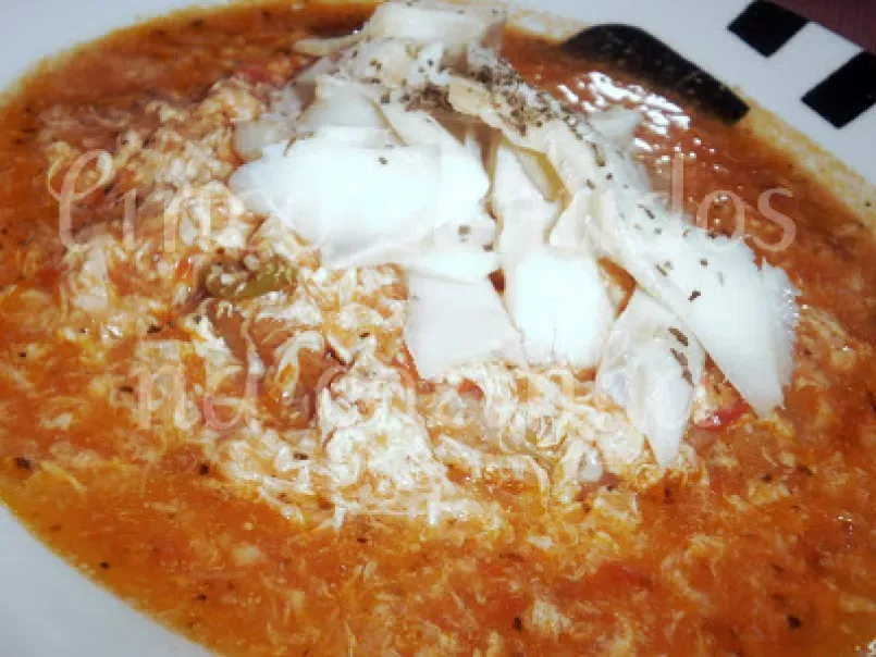 Sopa de tomate com bacalhau e farripas de ovos - foto 4