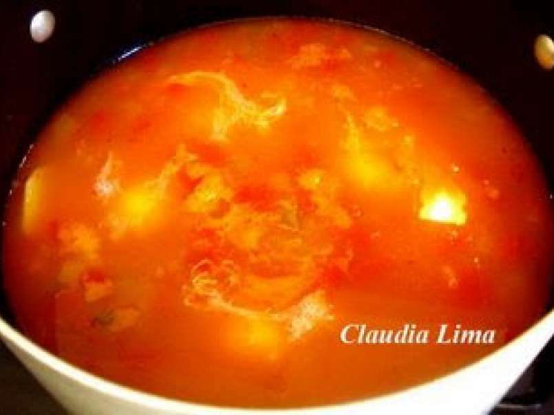 Sopa de Tomates com Ovos e Chouriço no Intercâmbio Culinário - foto 2
