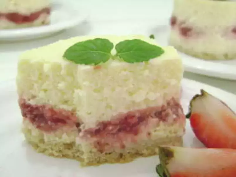 Strawberry Lava Cheesecake - foto 3