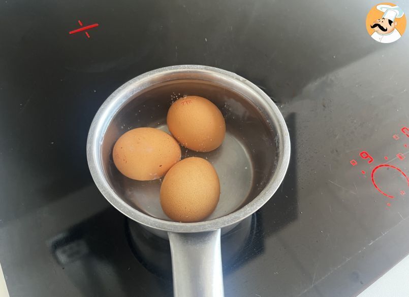 ETAPA 1: cozinhe os ovos