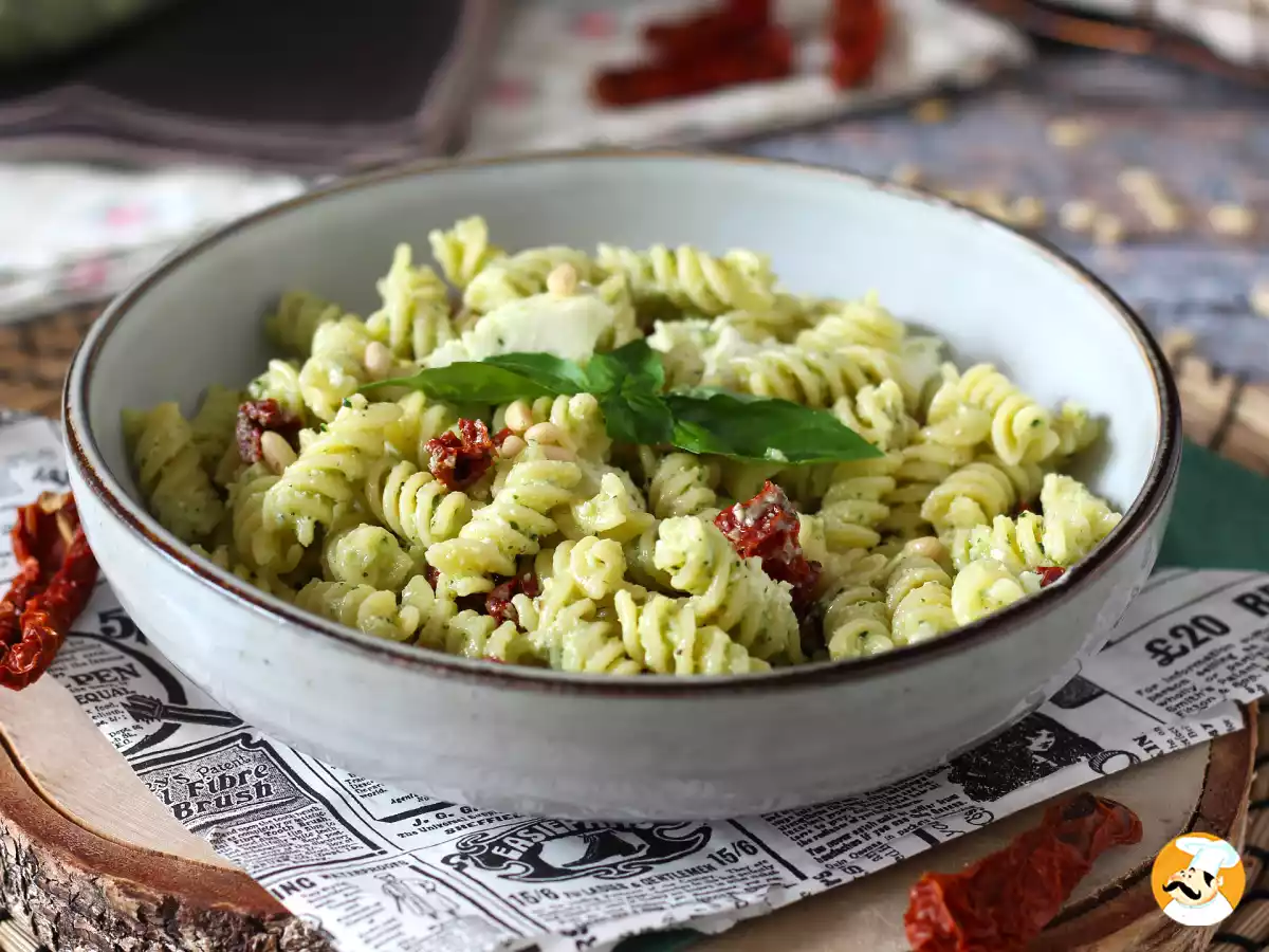 2. Salada de macarrão frio
