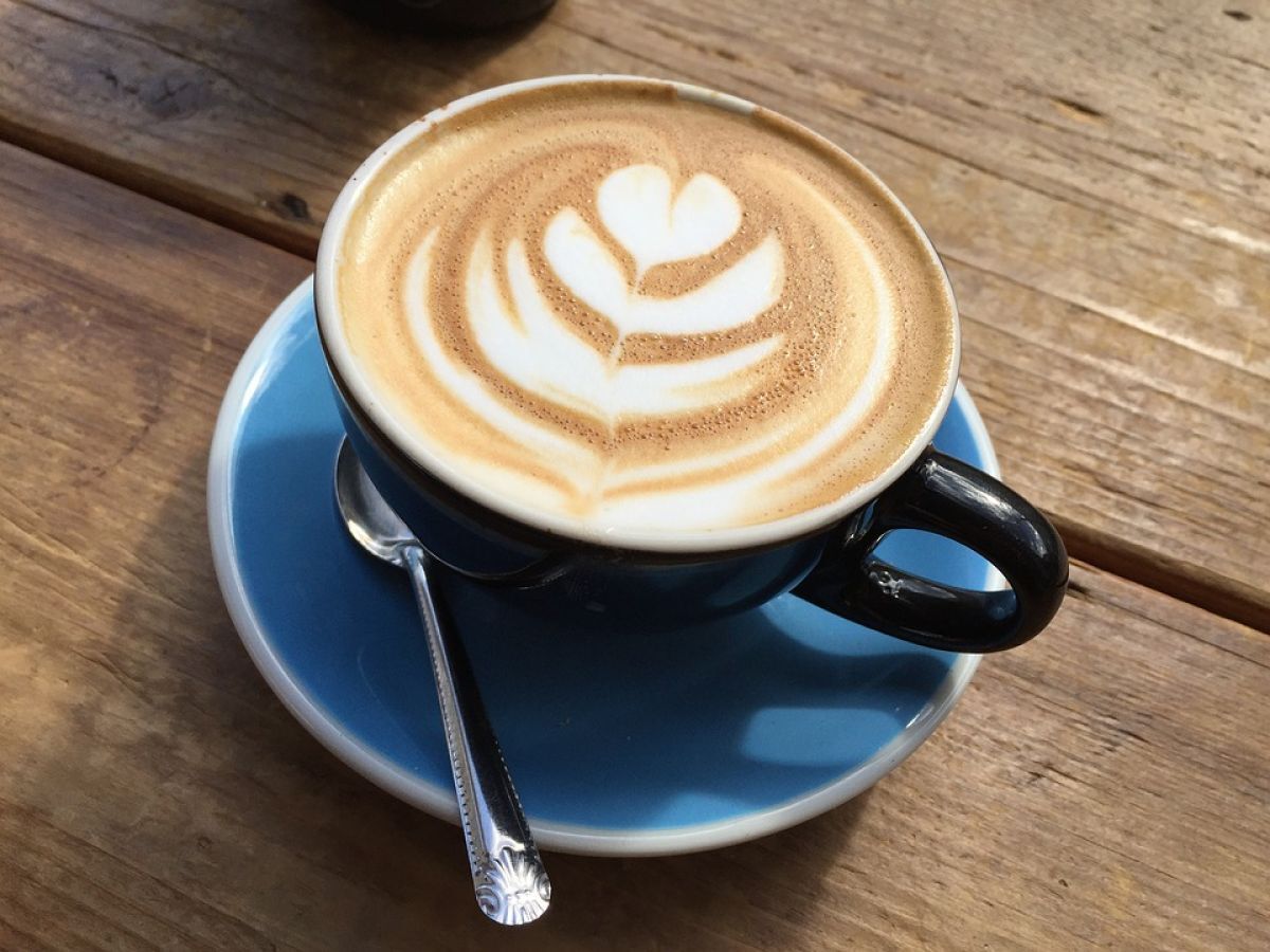 2. Reduz o gosto amargo do café