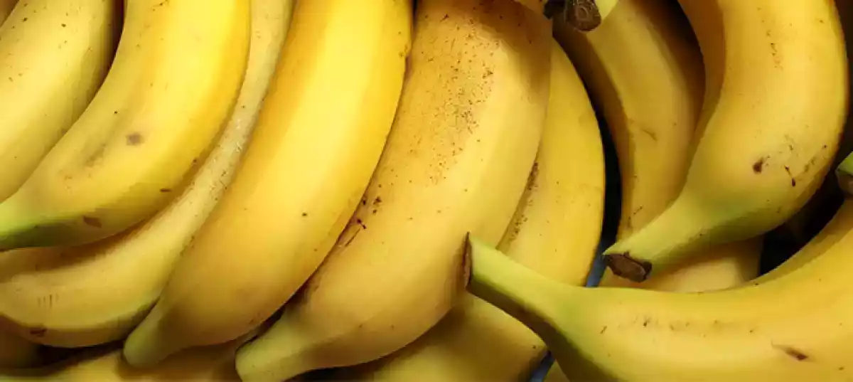 BANANA