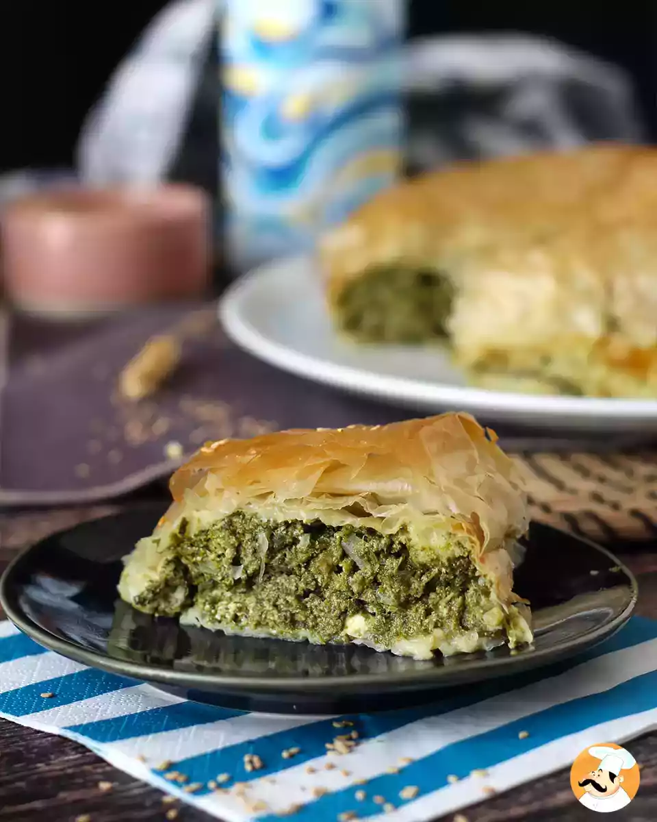 6. Torta grega de espinafre e queijo feta (spanakopita)