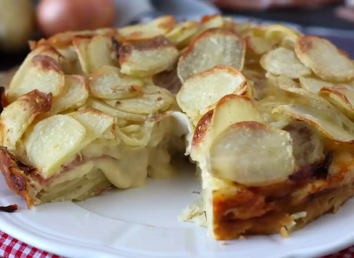 3. Bolo de queijo raclette: sabor rústico para distraí-lo