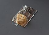 Etapa 5: Coloque o onigiri na embalagem