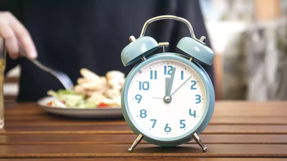 Como a mudança de horário de verão afeta nossa dieta?