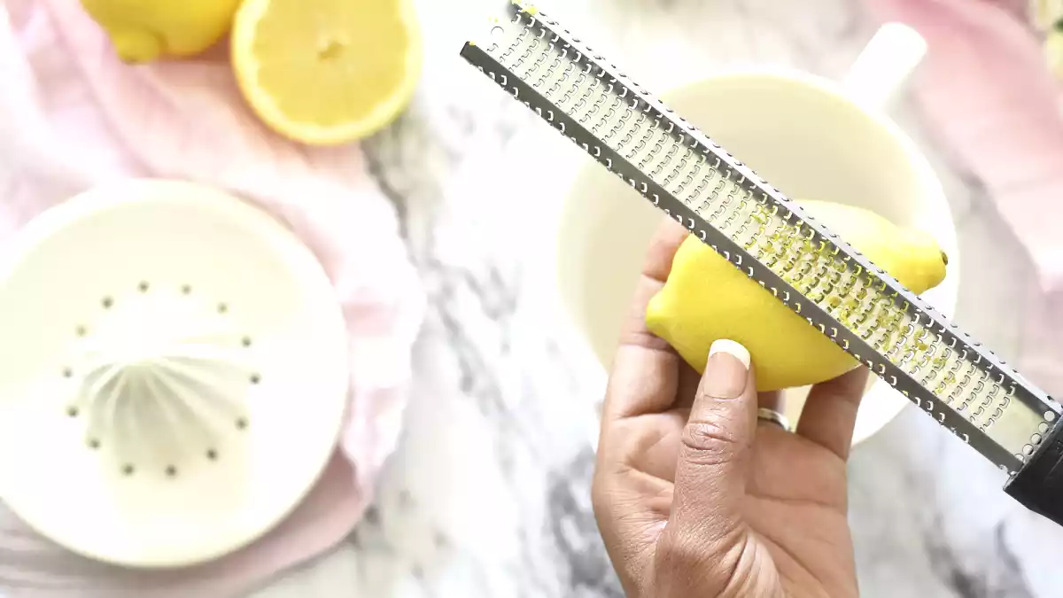 Não jogue fora a casca do limão, use-a para se beneficiar de suas incríveis propriedades nutricionais.