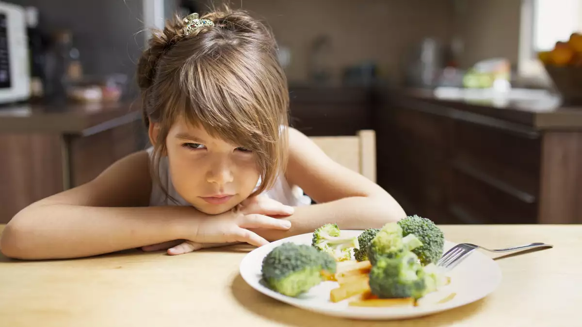 7 formas inteligentes de fazer qualquer criança comer vegetais sem reclamar