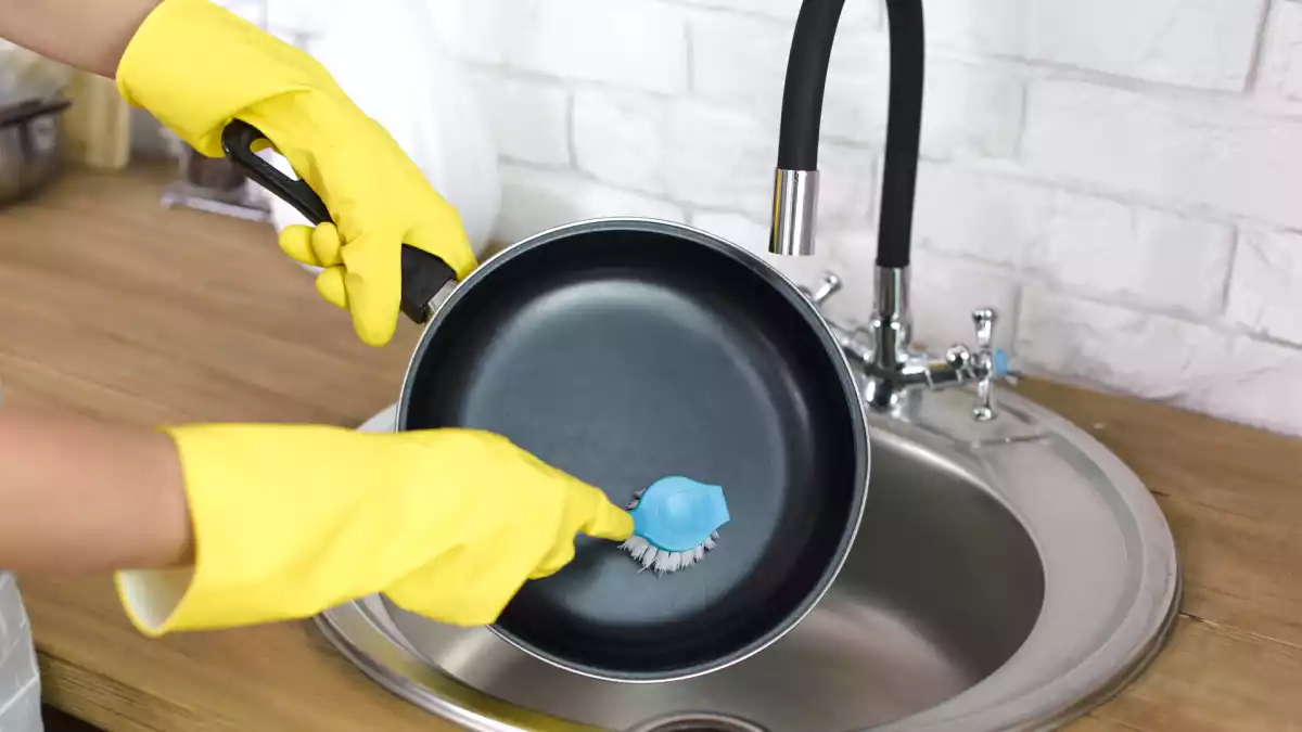 O erro na cozinha que está acabando com suas panelas