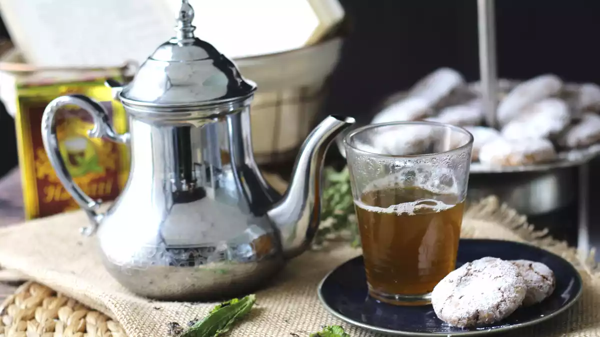 13 coisas que você talvez não saiba sobre o chá marroquino