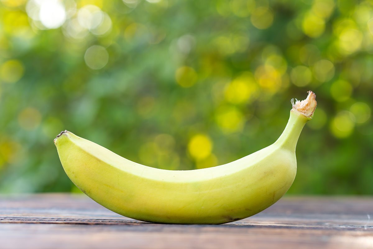 A regra de ouro para manter bananas frescas por dias e dias sem que escureçam é esta